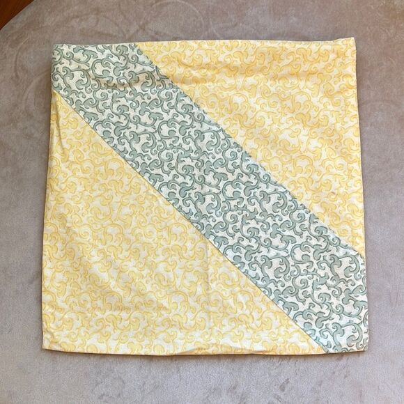 VTG 14” Handmade Yellow Green Scrolled Zippered Chic Coastal Pillow Cover - Picture 1 of 8